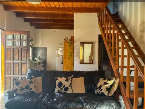 Casa + Departamento en VENTA en Berisso con pileta