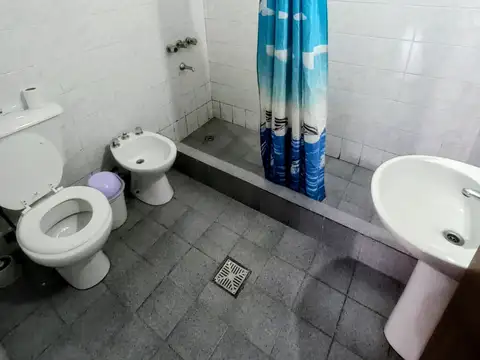 Depto Tipo Casa en Alquiler de 2 ambientes