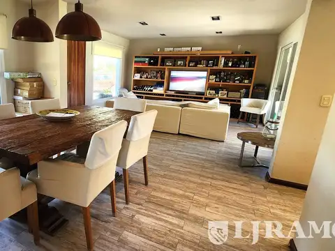 OPORTUNIDAD. APTO CREDITO. LOTE INTERNO.