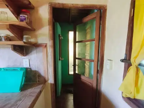 Casa 2 ambientes con 1 baño