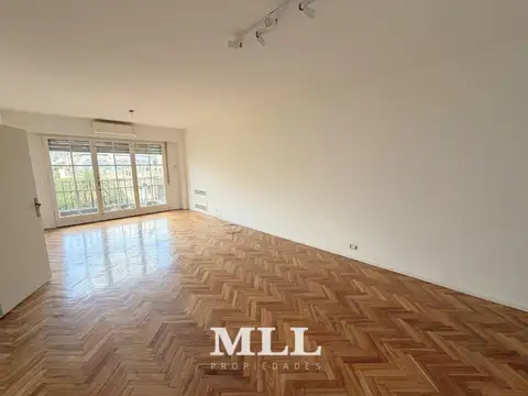 Juncal y Basavilbaso. Semipiso. Muy Lindo. Contrafrente. Muy Luminoso.  Sup 130 m2.