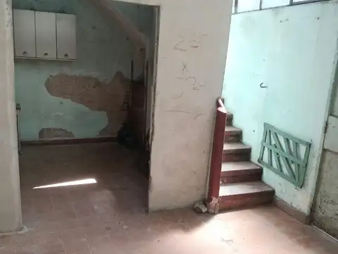 Depto Tipo Casa en Venta en Monte Castro, USD 140.000