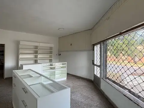 Local en Venta en Bragado, USD 280.000