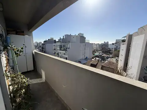 Venta Departamento Monoambiente en Parque Chas con balcón