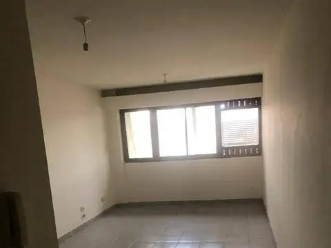 Oficina en Alquiler en Centro, $ 250.000