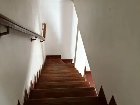 Depto Tipo Casa en Venta 25 años