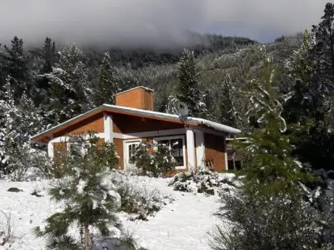 Campo en venta - 6 Dormitorios 3 Baños - 75000mt2 - Rio Negro