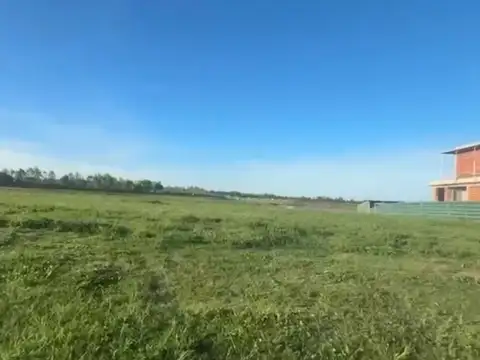 Terreno en Venta 23  mts Fondo