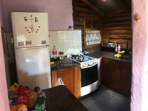 EXCELENTE CASA DE 3 DORMITORIOS Y MONOAMBIENTE EN MELIPAL