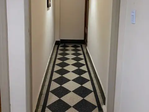 alsina 3200, Piso 1ro