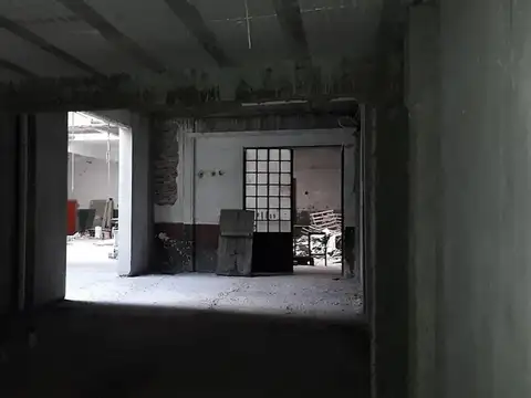 Galpon en Venta en Ramos Mejia Sur, USD 490.000