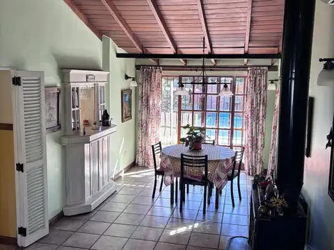 Casa en Venta con 1 cochera