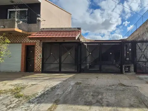 CASA 3 AMBIENTES CON QUNCHO LOTE PROPIO 371 