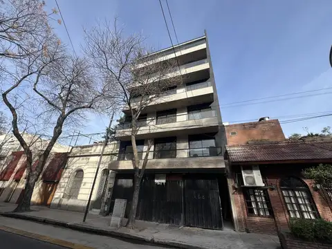Local en Venta en Flores, USD 142.000