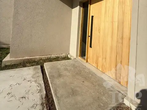 Casa en venta en Laguna Grande, Villanueva, Tigre