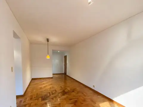 Guido 400, Piso 2