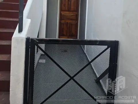 Depto Tipo Casa en Alquiler de 3 ambientes
