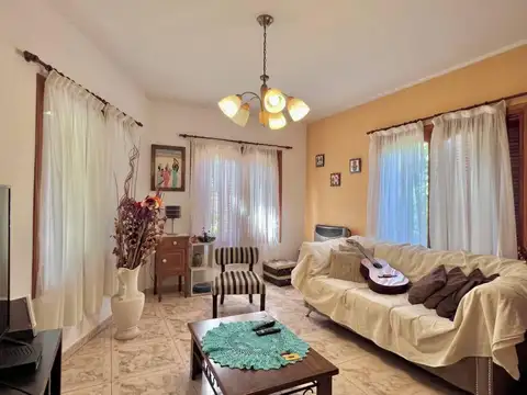 calle 132 bis e/ 492 y 493, La Plata