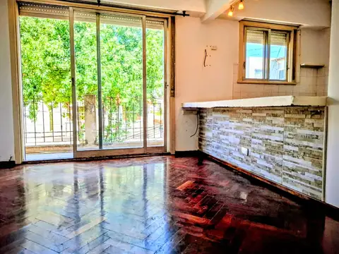 Depto Tipo Casa en Alquiler al Noroeste