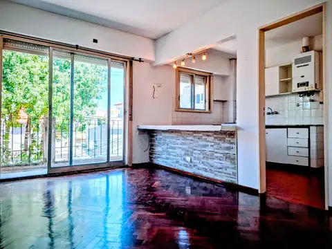 Depto Tipo Casa en Alquiler 35 años