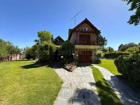 CASA EN VENTA EN EL GOLF CHASCOMUS