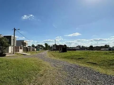 Terreno en Venta en Villa Astolfi, USD 18.000