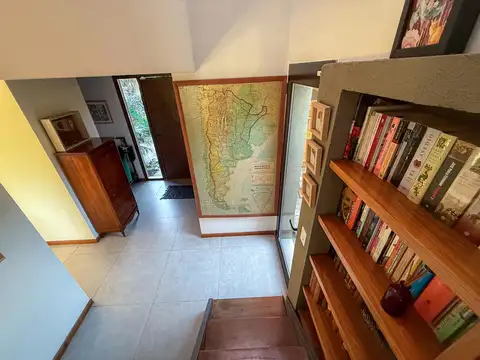 Venta de casa 5 ambientes en bella vista