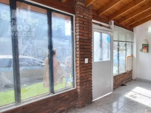 Local en alquiler - Ingeniero Maschwitz.