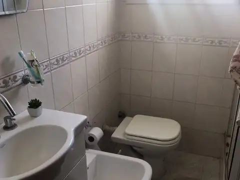 Moron Duplex En Ph 3 Ambientes (2 Dormitorios)