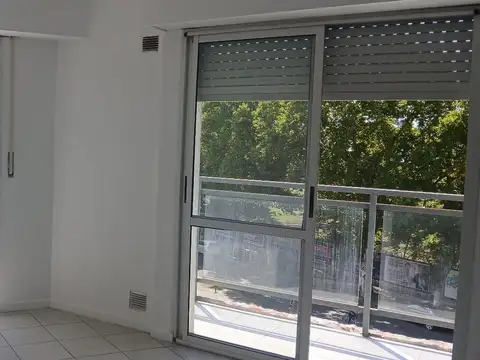 Departamento Monoambiente balcón al frente