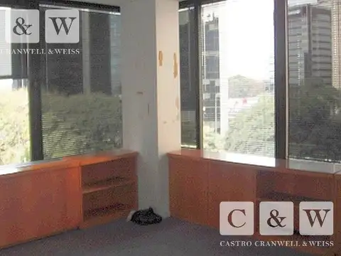 Oficina en Alquiler en Catalinas, USD 17.800