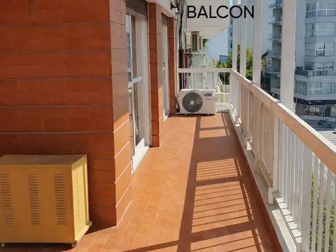 Departamento 4 ambientes con 2 baños