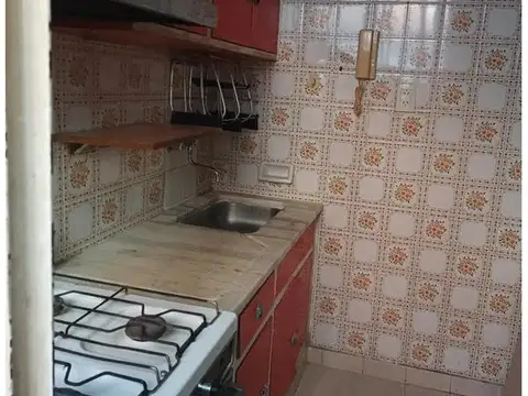 Departamento 3 ambientes con 1 baño