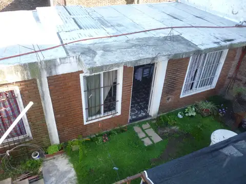 Casa c/ depto en venta