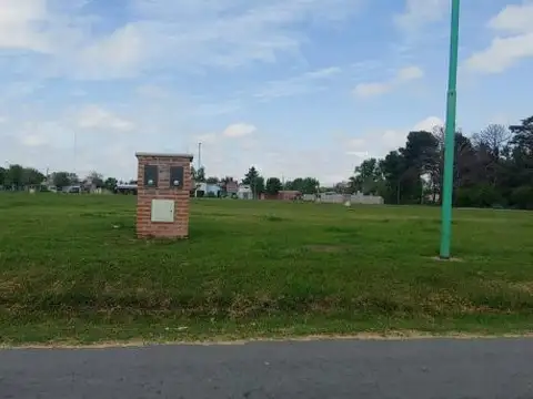 Loteo En Barrio Los Fresnos, Luján En Venta