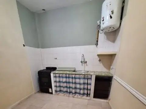 ALQUILER DEPTO 2 AMB EN PH VILLA LUZURIAGA