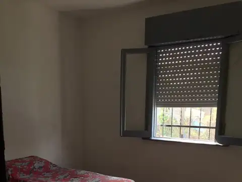 Excelente propiedad a cuadras de la estación de Glew