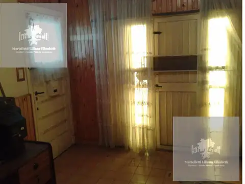 Casa 5 ambientes con 3 baños