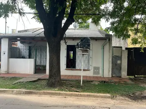 Casa en venta en Perez