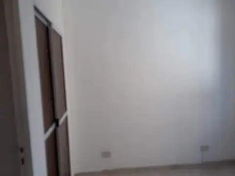 La Paz 100, Piso 1