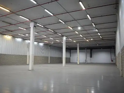 ALQUILER DEPOSITO CON OFICINAS PARQUE NEWTON
