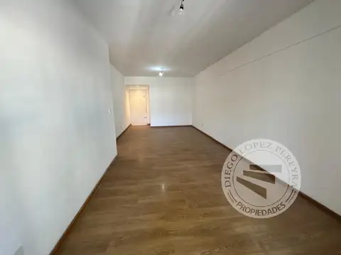 Departamento en Alquiler en Florida Mitre/Este, $ 1.500.000