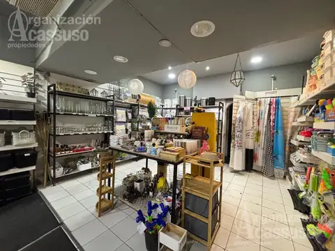 Excelente Local en venta en Centro de San Isidro