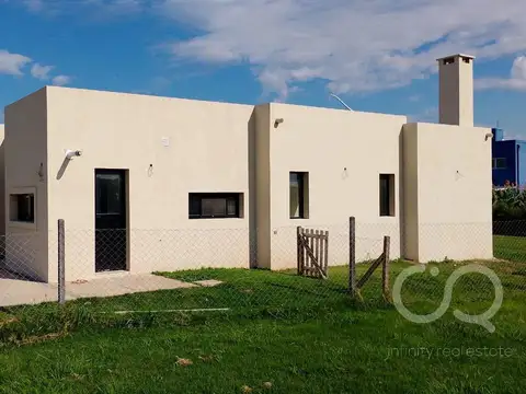 Casa en Venta en San Sebastián, USD 149.000