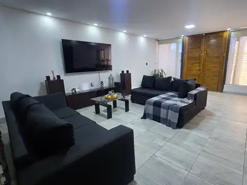 VENTA CASA DOS PLANTAS APTO CREDITO MAIPU MENDOZA 