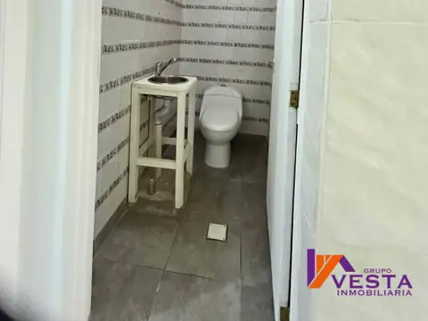 Local en Alquiler en Zona Centro, $ 420.000