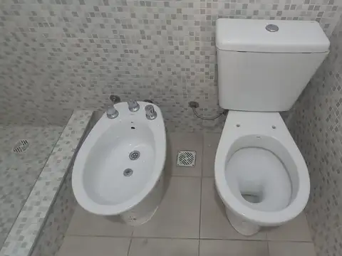 Depto Tipo Casa 2 ambientes con 1 baño