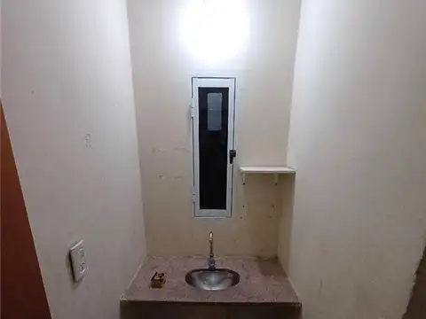 Local en Alquiler en Presidencia Roque Saenz Peña, $ 990.000