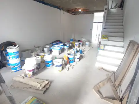 Espectacular triplex a estrenar en Florida, 5 ambientes