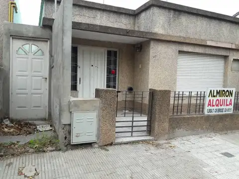 Alquiler | Casa 2 | Dormitorios | Capitán Bermúdez | Barrio Centro